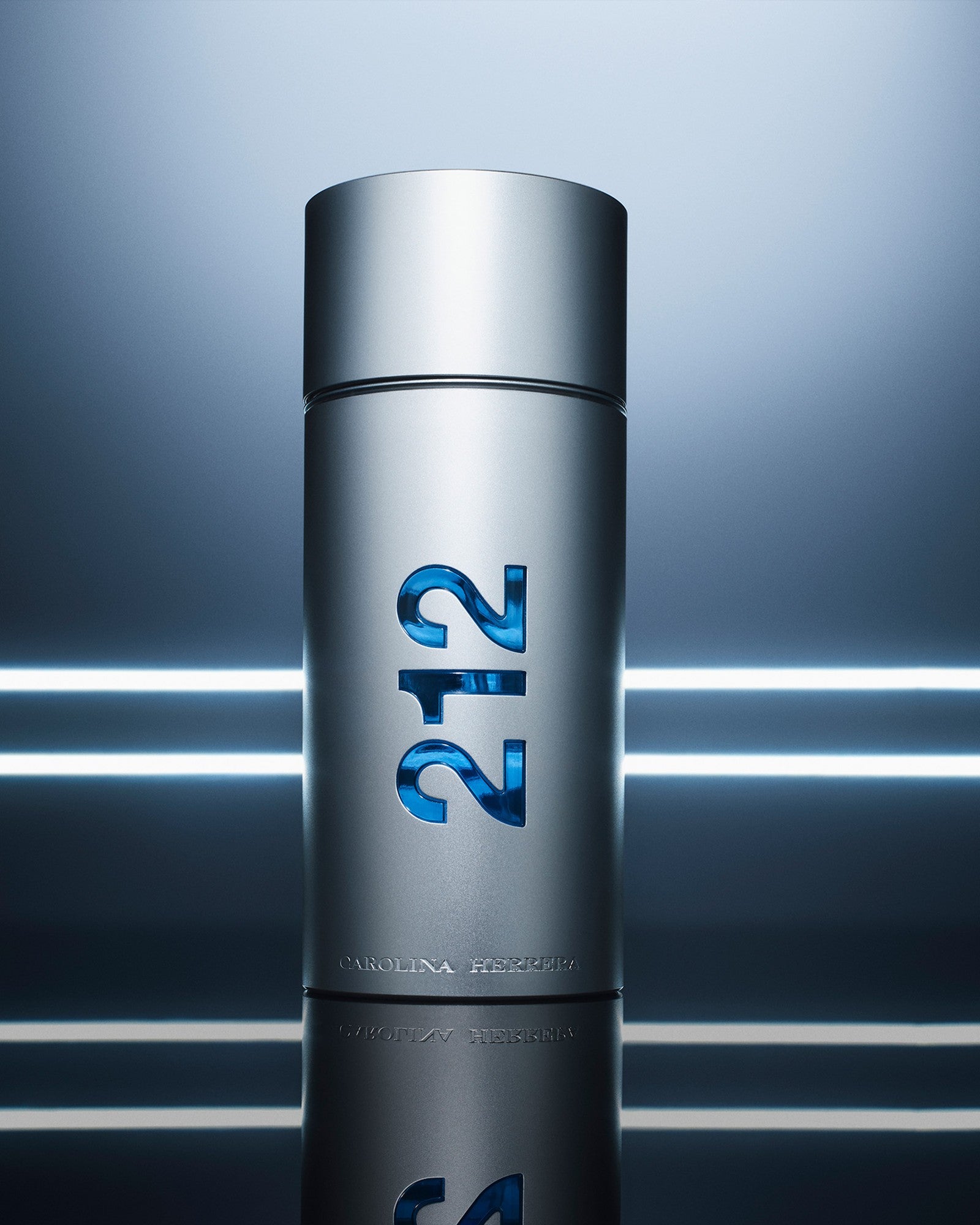 Carolina Herrera 212 Eau De Toilette Spray 100ml / 3.4 FL.OZ